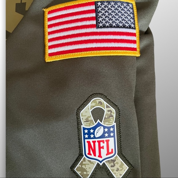 Nike NFL 2017 Green Bay Packers Salute To
Service Womens Hoodie - Picture 8 of 12